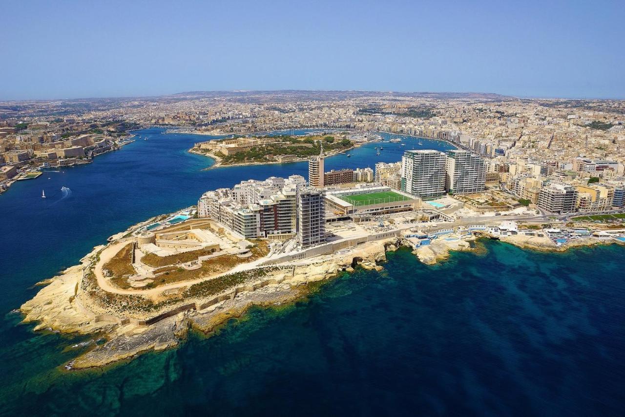 Modern Seaview Apartment In A Prime Location Sliema Eksteriør bilde