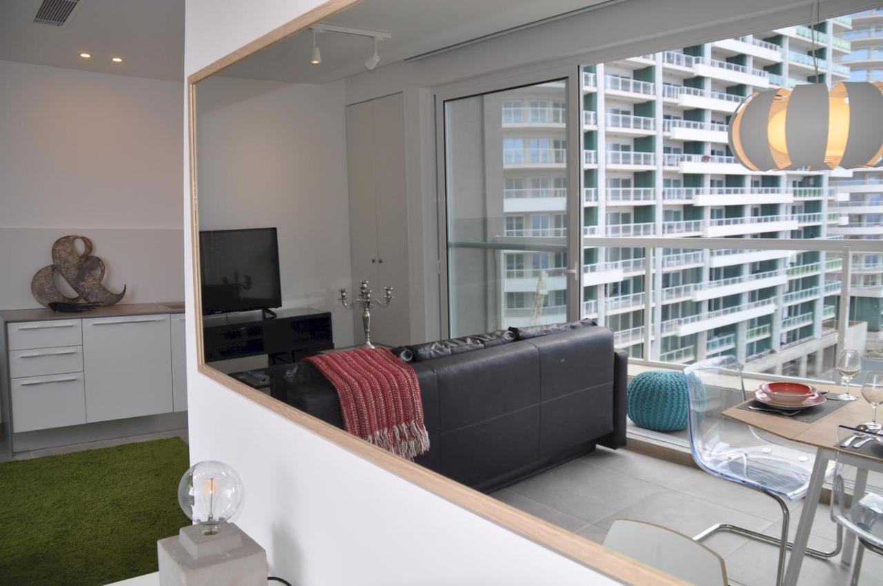 Modern Seaview Apartment In A Prime Location Sliema Eksteriør bilde