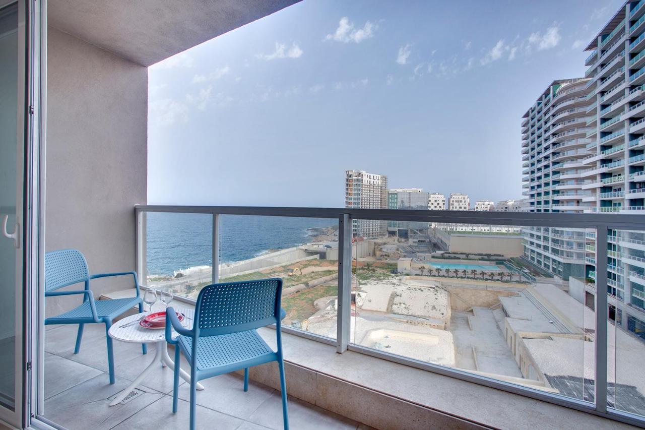 Modern Seaview Apartment In A Prime Location Sliema Eksteriør bilde