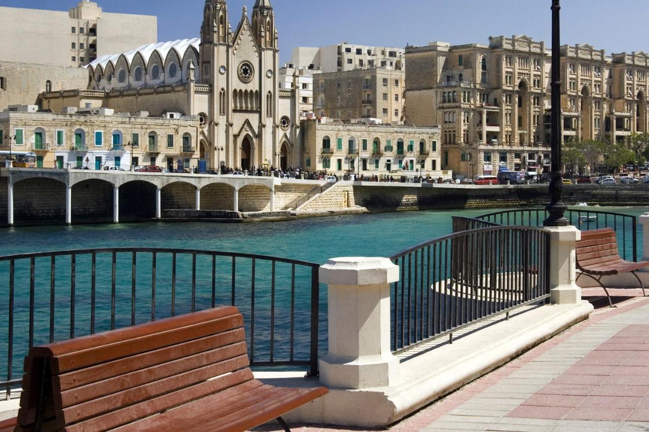 Modern Seaview Apartment In A Prime Location Sliema Eksteriør bilde