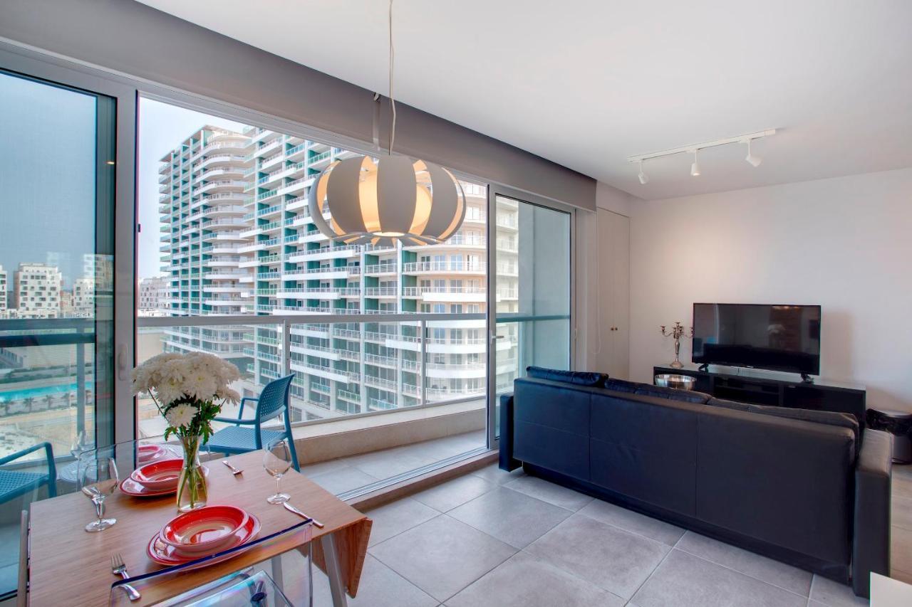 Modern Seaview Apartment In A Prime Location Sliema Eksteriør bilde