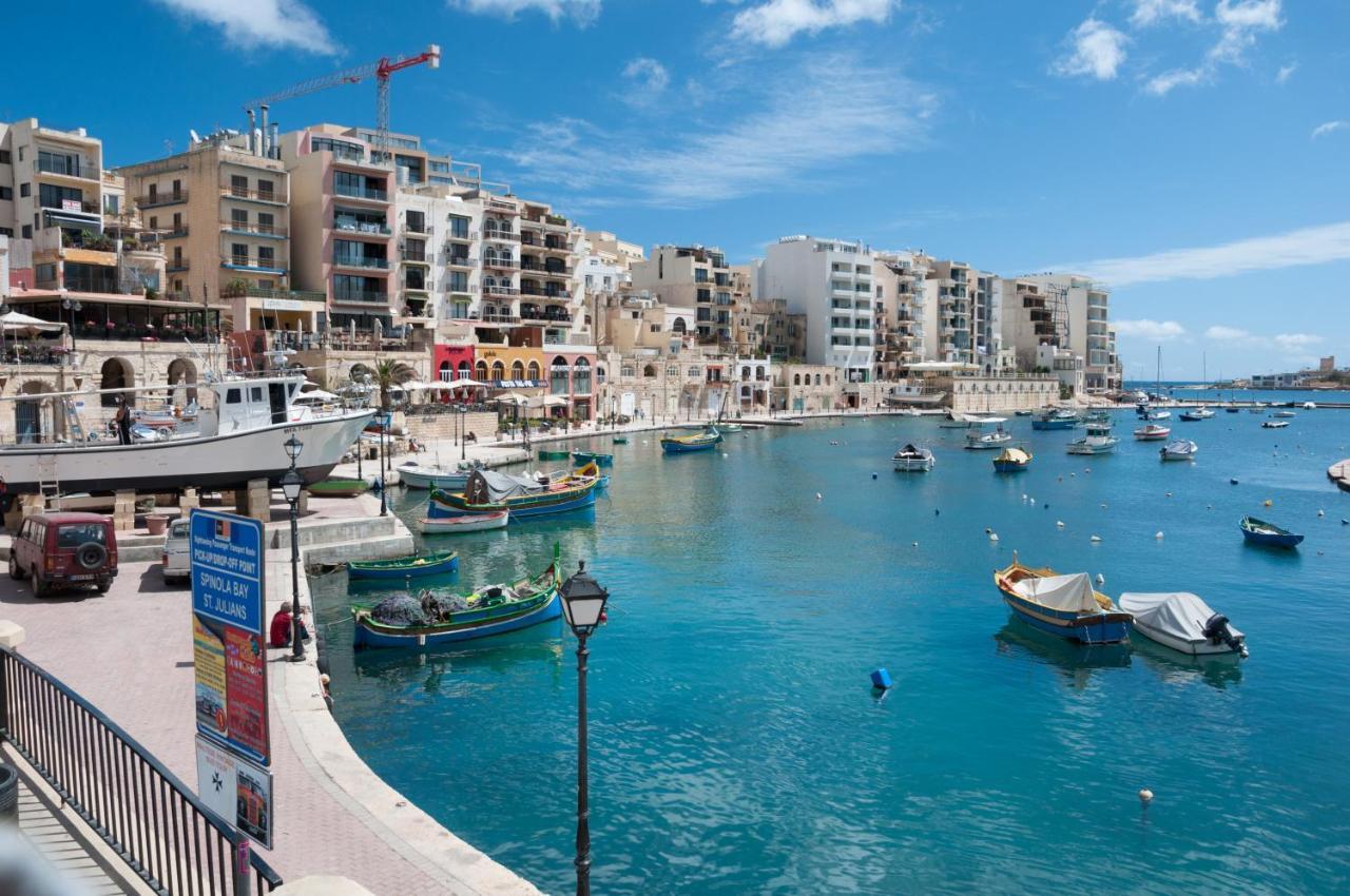Modern Seaview Apartment In A Prime Location Sliema Eksteriør bilde